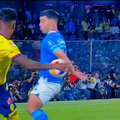 ¡Llegó la polémica a CU! ¿Era mano de Erik Lira?