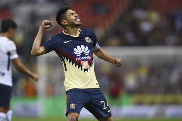 Es el único mexicano que figura en esta lista. El delantero del América tiene 20 dianas en los últimos tres torneos.