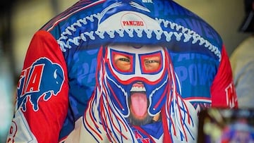 Bills realizan homenaje para aficionado mexicano