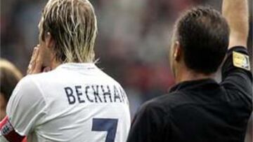 <B>UN PARTIDO.</B> Beckham se perderá el último partido de Inglaterra en la fase de clasificación para el Mundial.