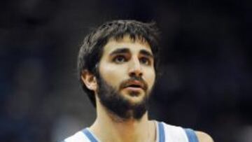 Duelo estelar entre Cousins y Kevin Love; Ricky no anota