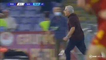 Mourinhada de las de toda la vida: vean a Mou en el 91' en su partido 1000