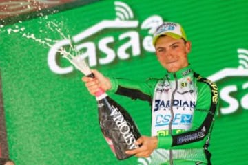 Giulio Ciccone como vencedor de la d¨¦cima etapa.