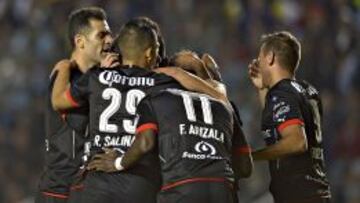 Atlas superó a Gallos en el arranque del campeonato, el regreso de Rafa Márquez a casa y el debut de Gustavo Costas en el banquillo rojinegro.