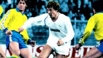 La salida de Butragueño tras el descanso fue de locura. Él firmó el triunfo.