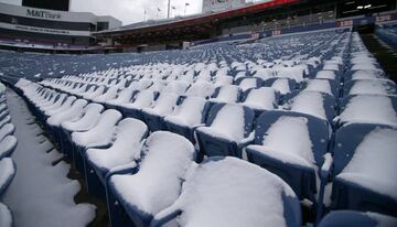 Dec 10, 2017; Orchard Park, NY, USA; A general view of snow covered seats at New Era Field before a game between the Buffalo Bills and the Indianapolis Colts. Mandatory Credit: Timothy T. Ludwig-USA TODAY Sports