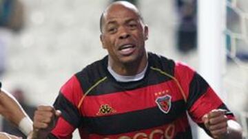 <strong>DENILSON LIDERÓ A POHANG STEELERS.</strong>