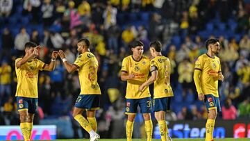 Sebastian Caceres, Rodrigo Aguirre, Dagoberto Epsinoza, Alvaro Fidalgo, Diego Valdes of America during the Quarter-Final second leg match between Pachuca and America as part of the Liga BBVA MX, Torneo Clausura 2025 at Ciudad de los Deportes Stadium on May 10, 2025 in Mexico City, Mexico.