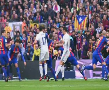 Clos Gómez no señaló dos penaltis a favor del Madrid
