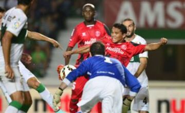 Carlos Bacca anota el 0-1.