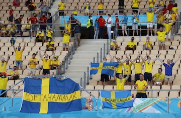 Aficionados de la selección de Suecia.