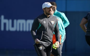 El Málaga quiere fabricar ilusiones ante un Córdoba arropado por 1.500 seguidores