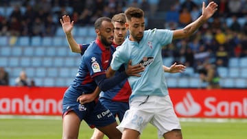 Aspas fulmina al Huesca