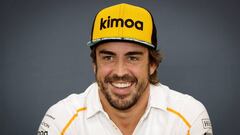 SUKI001. FRANCORCHAMPS (B&Atilde;LGICA), 23/08/2018.- El piloto espa&Atilde;&plusmn;ol Fernando Alonso, de McLaren, sonr&Atilde;&shy;e durante una rueda de prensa en el circuito Spa-Francorchamps, cerca de Francorchamps (B&Atilde;&copy;lgica), hoy, 23 de agosto de 2018. El Gran Premio de B&Atilde;&copy;lgica se celebrar&Atilde;&iexcl; este domingo, 26 de agosto de 2018. EFE/ Valdrin Xhemaj