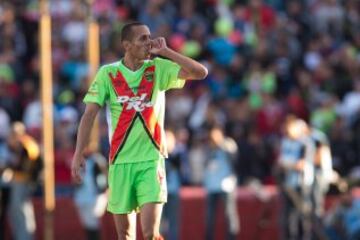 Así celebró Wanderley de Sousa el primer gol de los Bravos.