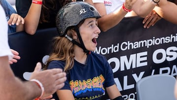 Naia Laso sorprendida por su puntuación en la semifnial del Mundial de Skate Park en Roma.
