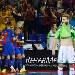 El Barça destroza al Movistar y está a un triunfo de la Liga
