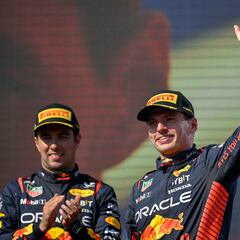 Red Bull pide a Checo Pérez dejar de mirar a Max Verstappen