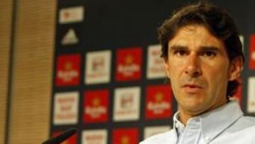 Karanka: "¿El árbitro de Sevilla? Sólo pensamos en lo nuestro"