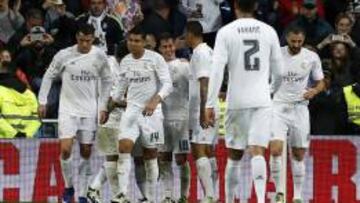 El Real Madrid celebrando el segundo gol ante el Villarreal que fue el número 100 en liga.