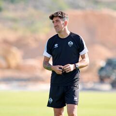 Voulgaris justifica la destitución de Johan Plat