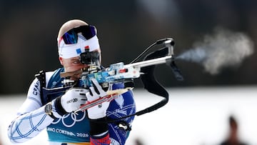 Milano Cortina 2026 Olympics - Biathlon - Men's 12.5km Pursuit - Anterselva Biathlon Arena, South Tyrol, Italy - February 15, 2026. Emilien Jacquelin of France in action during the Men's 12.5km Pursuit REUTERS/Eloisa Lopez TPX IMAGES OF THE DAY