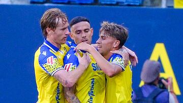 25/05/25 PARTIDO SEGUNDA DIVISION CADIZ - HUESCA 3-0 GOL DE ROGER MARTI