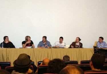 Las ideas válidas y el papel en blanco, primera mesa redonda de iDÉAME