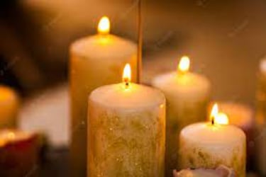 Vela dorada en septiembre 2022: tradición, significado y rituales