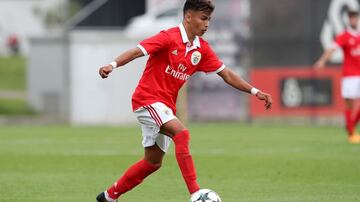 El juvenil de 18 años militó por años en el Real Madrid y actualmente busca éxito en el Benfica.