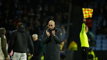 Claudio Giráldez, entrenador del Celta, durante el partido contra el Lille.
