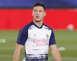 La Fiorentina empuja por Jovic