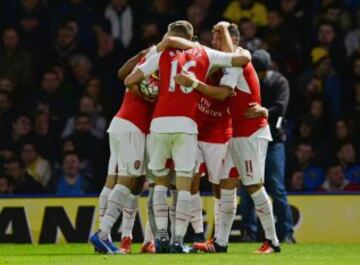 Alexis vuelve a ser figura en Arsenal