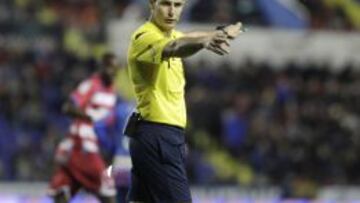 El Granada clama contra el arbitraje de Álvarez Izquierdo