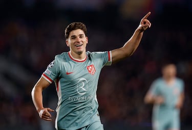 Soccer Football - Champions League - Sparta Prague v Atletico Madrid - epet ARENA, Prague, Czech Republic - November 26, 2024 Atletico Madrid's Julian Alvarez celebrates scoring their first goal REUTERS/David W Cerny