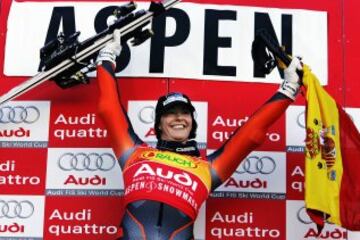 La esquiadora granadina María José Rienda consiguió seis victorias en la Copa del Mundo, por lo que supera a Blanca Fernández Ochoa en victorias. Las consiguió en eslalon gigante Åre 2005, Lenzerheide 2005, Aspen 2005, el 3 y 4 de febrero de 2006 en Ofterschwang y en Kvitfjell 2006. Ha pisado el podio en once ocasiones y finalmente se retiró de la competición en 2011.