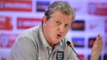 Hodgson asegura que Gerrard esta listo para jugar contra Italia
