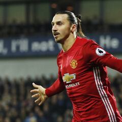 Ibrahimovic le regala a Mou su tercera victoria seguida