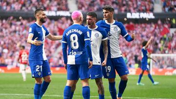 Los jugadores del Atlético celebran un gol al Mallorca.