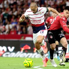 Así fueron los regresos a la Liga MX de Guardado y ‘Chicharito’