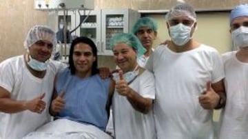 Foto publicada por Falcao Garc&iacute;a, minutos antes de ser operada de su rodilla por el doctor Jos&eacute; Carlos Noronha