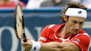 Juan Carlos Ferrero vence a Hewitt