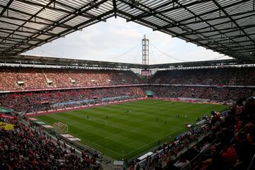 El Rhein EnergieStadion donde juega el Colonia.