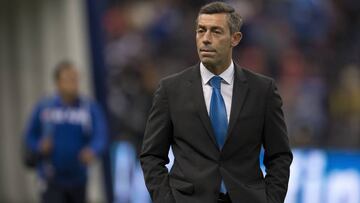 Caixinha señala que no es el idoneo para hablar sobre refuerzos