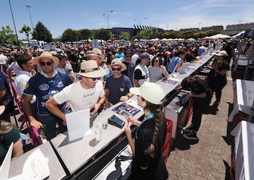 Gran ambiente minutos antes de la final de la Copa el Rey 2025 de rugby entre el Valladolid Rugby Asociaci¨®n Club e Inexo El Salvador en el estadio Jos¨¦ Zorrilla.