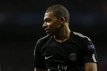 Direct Champions League group stage qualification increased to 26 teams