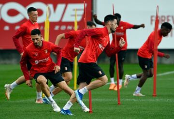 Los jugadores del Sporting de Braga, durante el último entrenamiento.