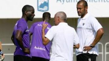 Quincy, en su estreno: "El Málaga es una buena oportunidad para volver a la Liga"