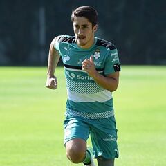 Javier Abella estaría en la mira del Werder Bremen
