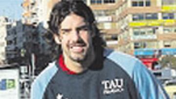 Luis Scola